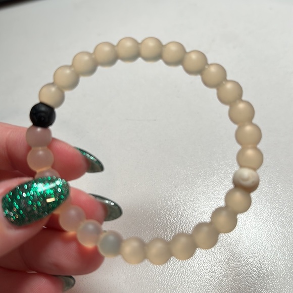 Classic lokai bracelet size large - Picture 3 of 3